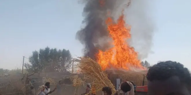 حريق يلتهم مأوى نازح في مخيم الأعذل بمأرب نتيجة ماس كهربائي ويخلّف خسائر مادية جسيمة